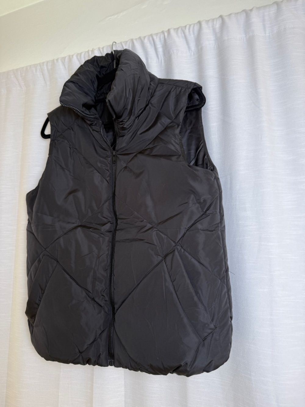Black Quilted Puffer Vest Zip Up Lightweight Layering Jacket Women | Size L - Picture 5 of 10